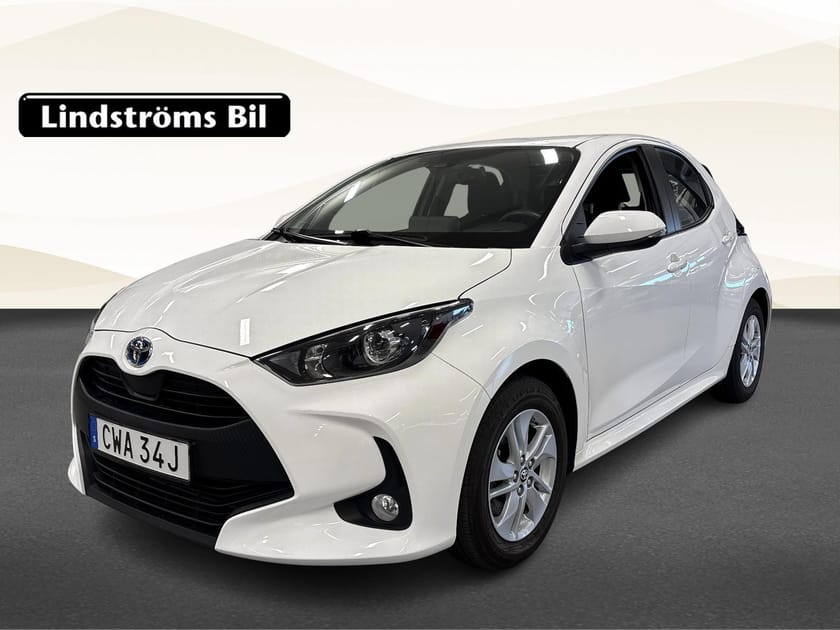 Bild 1 av Toyota Yaris Hybrid Active 1.5 116hk S&V-Hjul Moms