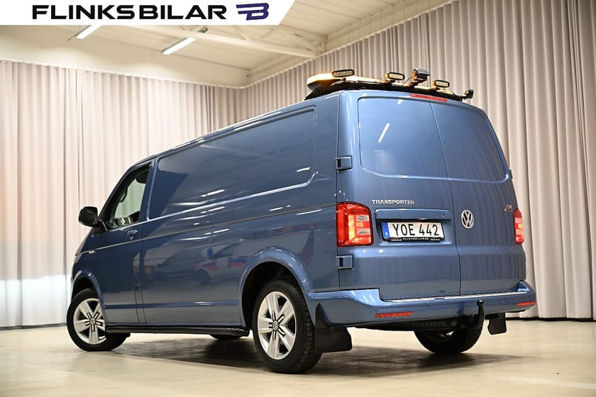 Bild 5 av Volkswagen Transporter 4Motion 204HK L2|Nedlackad|LED|GPS|Backkamera|Leasvar