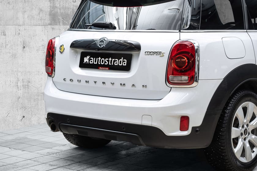 Bilde 5 av MINI Countryman Cooper SE ALL4 S E Maximize Soltak H&K El-seter Skinn Head Up
