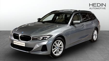 BMW 330e xDrive Touring