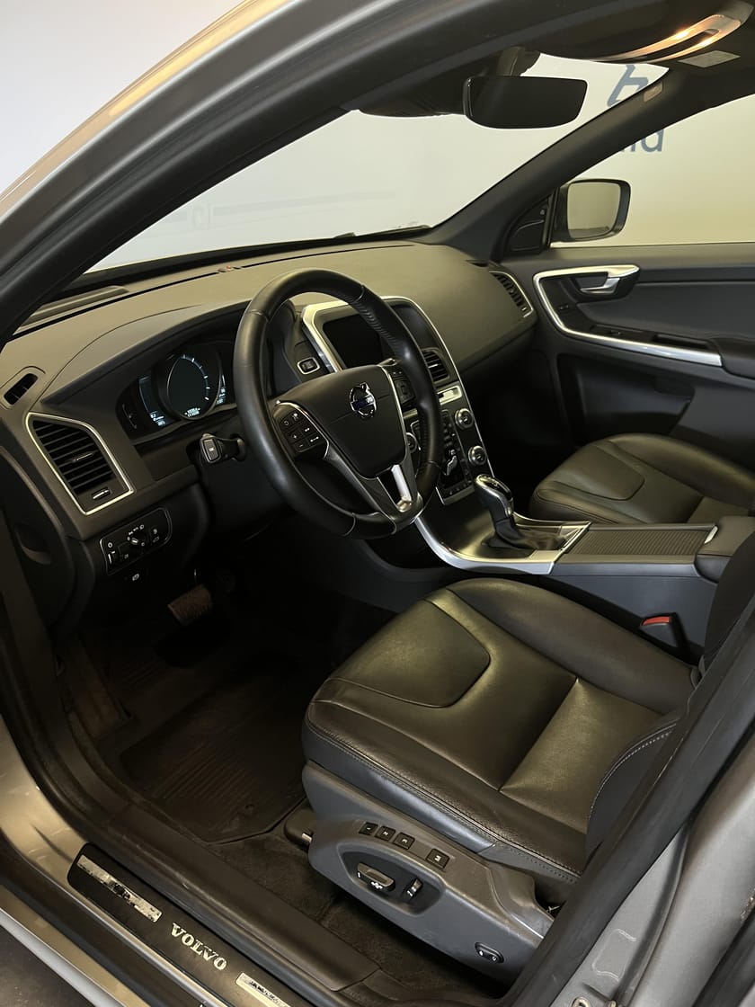 Bild 5 av Volvo XC60 D4 AWD Summum Business E