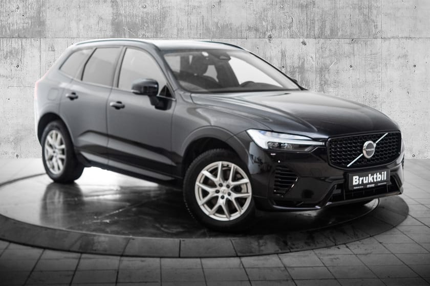 Bilde 2 av Volvo XC60 Recharge T6 Plus Dark SEMI.EL.HF|PANO|TONEDE|SUB|19"++