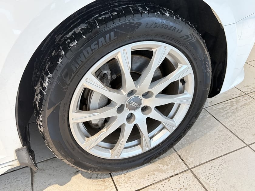 Bild 3 av Audi A4 Avant Quattro Proline 2.0 TDI 190hk Aut/Drag