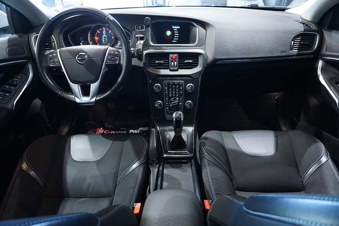 Volvo V40 2017 - miniatyr 9