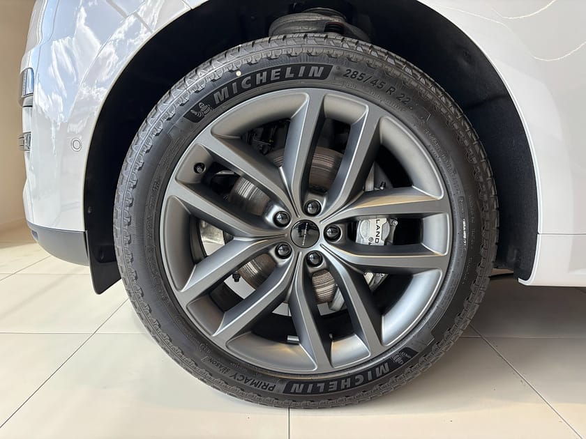 Bild 4 av Land Rover Range Rover Sport P460e SE