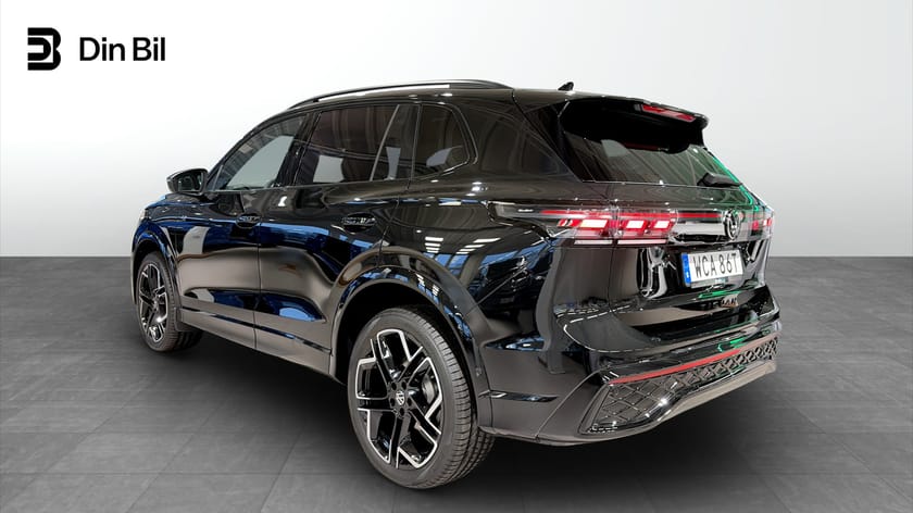 Bild 4 av Volkswagen Tiguan R-Line Black PANORAMA/DRAG/LÄDER