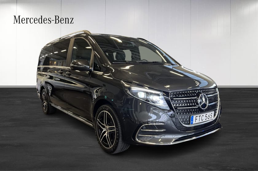 Bild 3 av Mercedes-Benz V 300d 4MATIC 3.2t 3.2t/AMG/Backkamera/Hallbil
