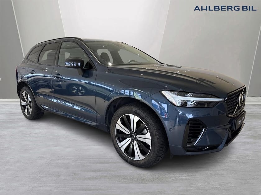 Bild 1 av Volvo XC60 Recharge T8 Plus Dark, Dragkrok Halvautomatisk, Parkeringskamera 360, HarmanKardon PremiumSound, Google Maps