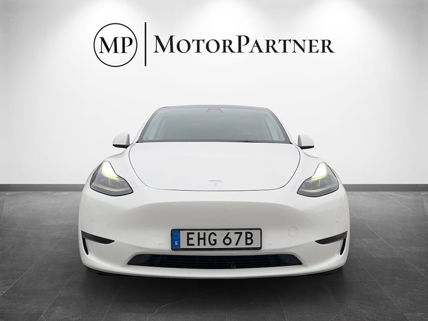 Bild 3 av Tesla Model Y Long Range AWD Autopilot Panorama 514hk