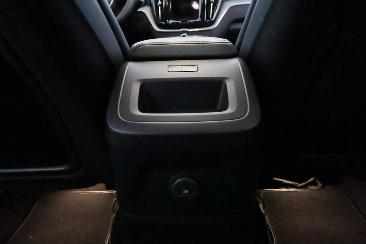 Volvo XC60 2022 - miniatyr 25