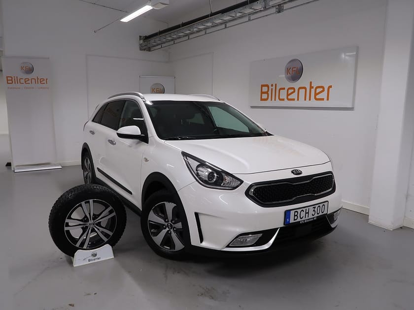 Bild 1 av Kia Niro Hybrid Advance Plus V-Däck ingår Drag-Kamera-Navi-CarPl