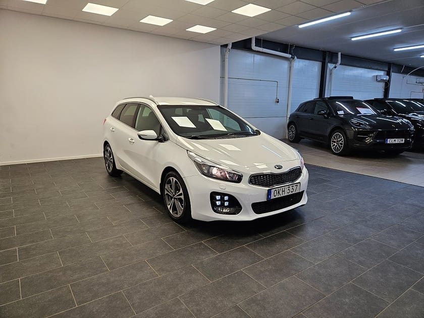 Bild 5 av Kia cee'd_sw 1.6 CRDi 136hk GT-Line Navi Backkamera