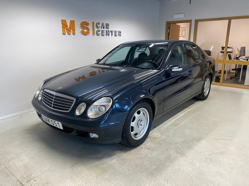 Bild 1 av Mercedes-Benz E 240 5G-Tronic Nyservad 1 ägare