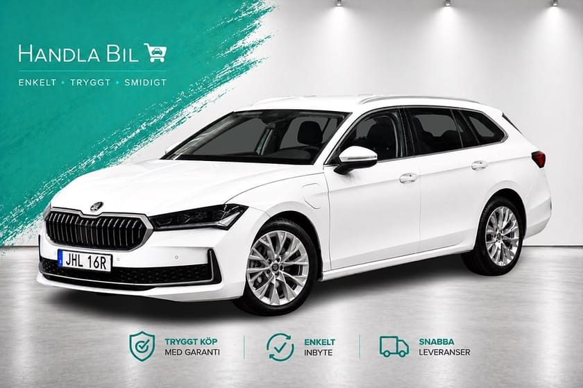 Bild 1 av Škoda Superb iV Kombi Plug-in Cockpit P-värm Navi Rattv Moms Dragkrok