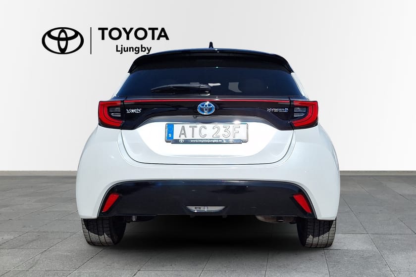 Bild 5 av Toyota Yaris Hybrid 1,5 5D STYLE BI-TONE