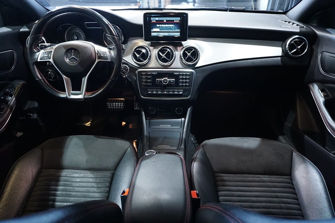 Mercedes-Benz CLA 2014 - miniatyr 9