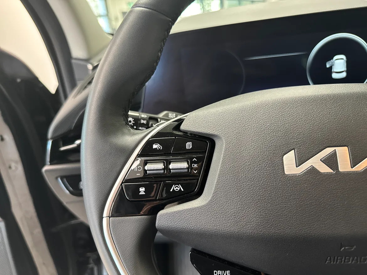 picture of a car