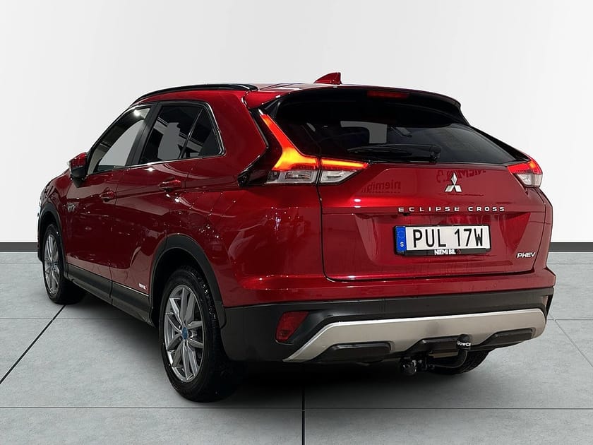 Bild 5 av Mitsubishi Eclipse Cross PHEV 2.4 AWD Fleet Edit Drag Kamera Pvärm SoV MOMS
