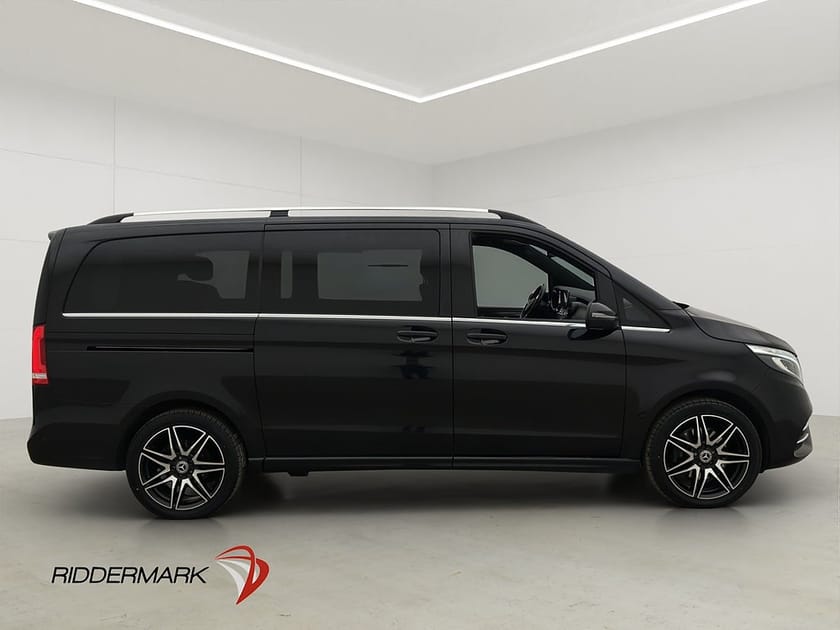 Bild 2 av Mercedes-Benz V 300d 4MATIC 3.2t 300 AMG Värm El-Dörr Burm Skinn Moms