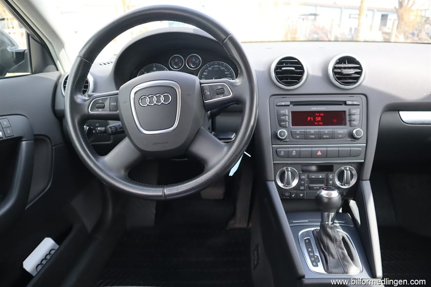 Bild 3 av Audi A3 Sportback 2.0 TDI FWD 140hk Automat Dragkrok