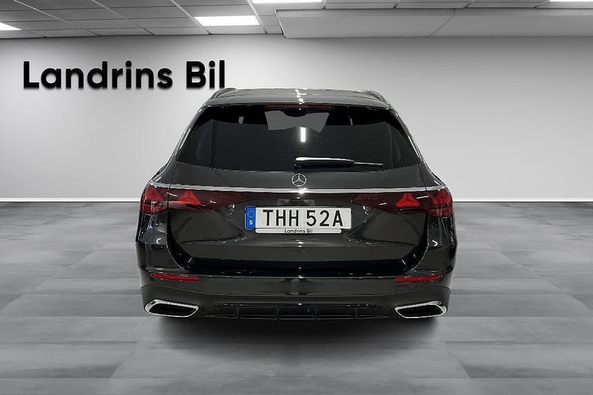 Bild 5 av Mercedes-Benz E 220 d 4MATIC T Kombi AMG Line Premium