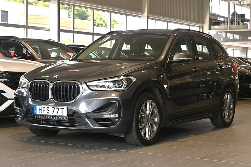 Bild 1 av BMW X1 xDrive25e Steptronic Sport line Drag Läder Navi Kamera