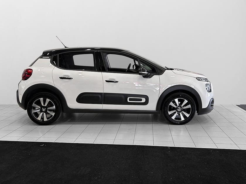 Bild 3 av Citroën C3 1.2 82hk Shine B.kamera GPS 1 ägare