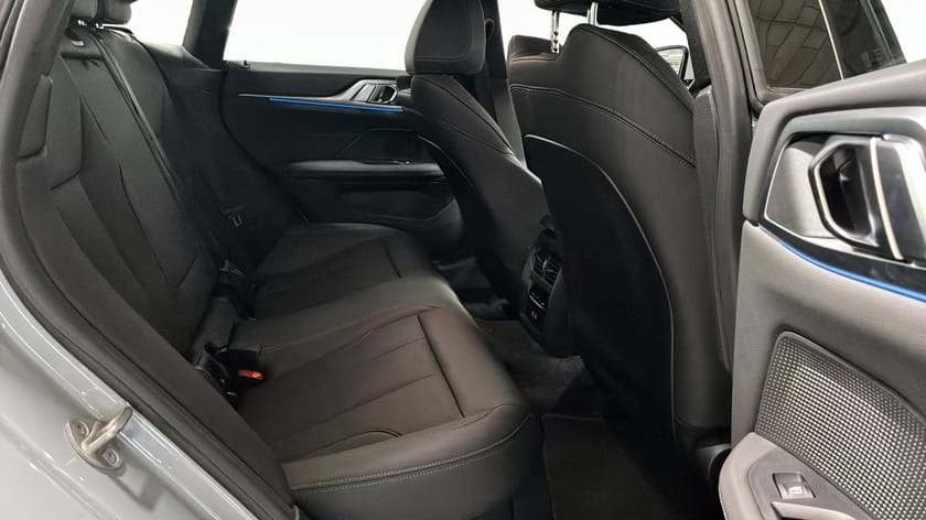 Bild 5 av BMW i4 eDrive40 Gran Coupé M SPORT DRAGKROK RATTVÄRME