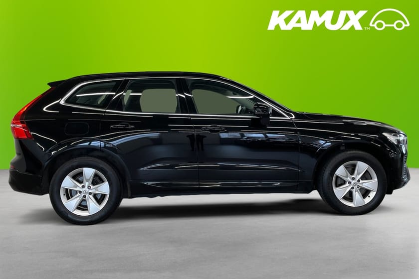 Bild 2 av Volvo XC60 B4 Momentum Advance Ed 197hk B-Kam Värmare Drag Navi