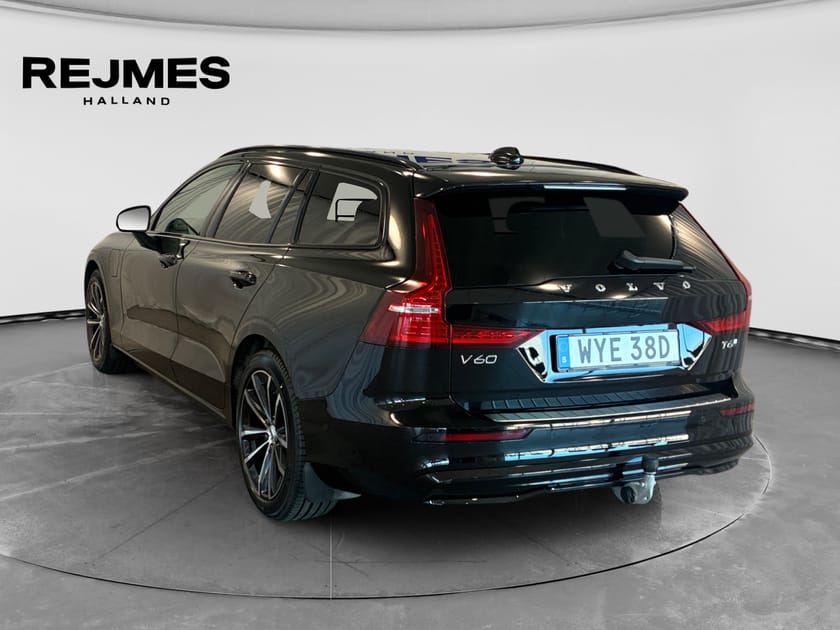 Bild 2 av Volvo V60 T6 Plus Dark Nordic Edition | Drag | 360° | H&K |