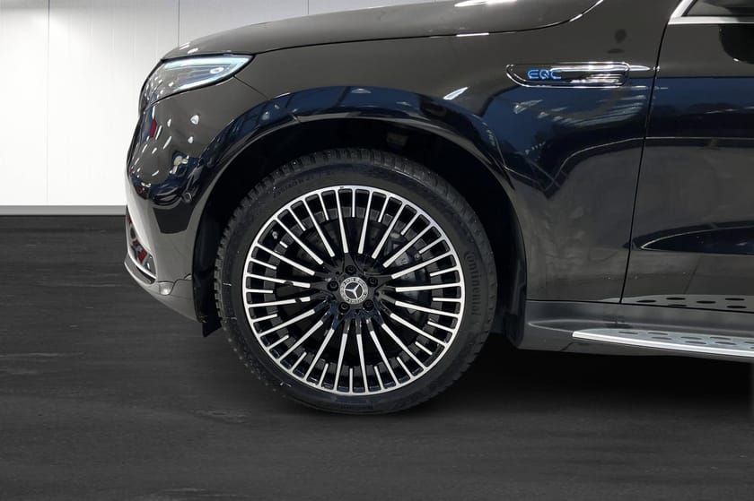 Bild 5 av Mercedes-Benz EQC 400 4MATIC AMG DRAG HUD