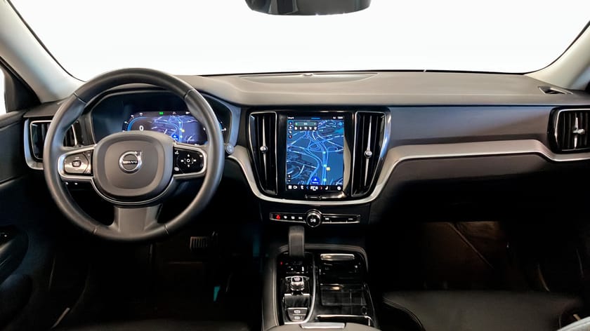 Bild 4 av Volvo V60 RECHARGE T6 AWD R-Design Kamera MOMS