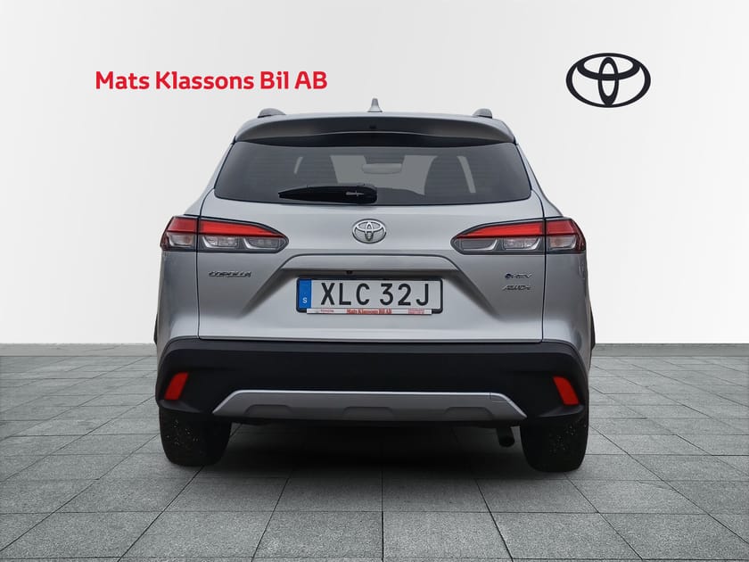 Bild 4 av Toyota Corolla Cross Hybrid AWD-i 2.0 Executive Skinn JBL Panorama, Vinterhjul