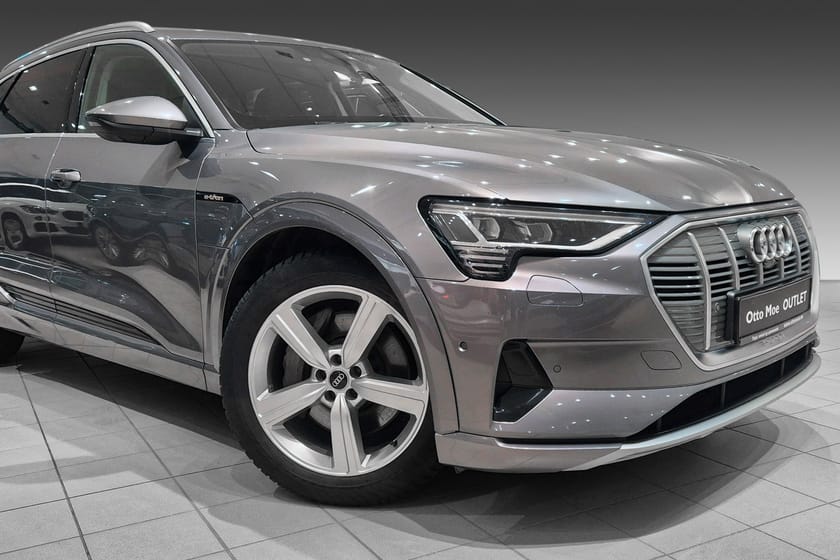 Bilde 2 av Audi e-tron 55 quattro ADVANCED | KROK | 360° | LUFT.FJÆR | NAVI | SKINN