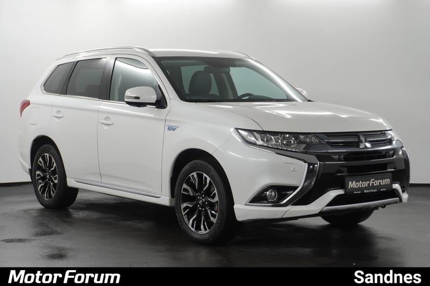 Bilde 1 av Mitsubishi Outlander PHEV Instyle+ med hengerfeste