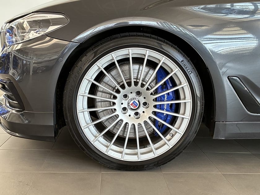 Bild 4 av ALPINA B5 Bi-Turbo Touring 4,95 ränta 608 hk Komfortstol Drag
