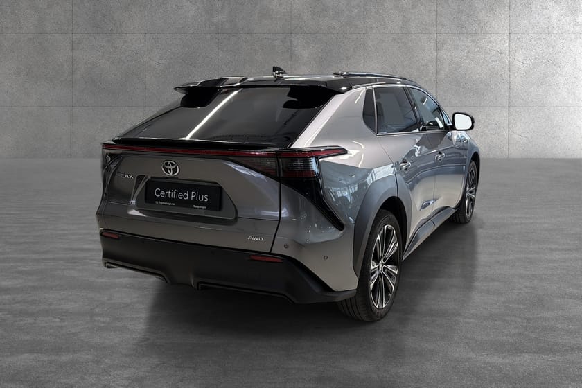 Bilde 5 av Toyota bZ4X AWD Executive ,skinn, panorama