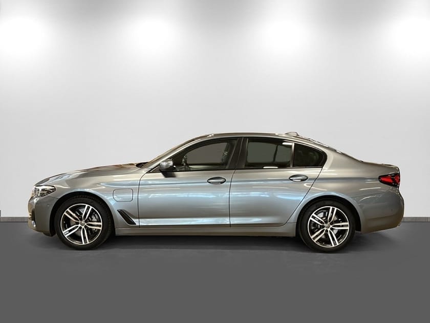 Bild 4 av BMW 530e Sedan iPerformance Steptronic 292hk Drag/Skinn