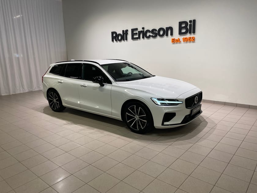 Bild 1 av Volvo V60 T6 Plus Dark Edition