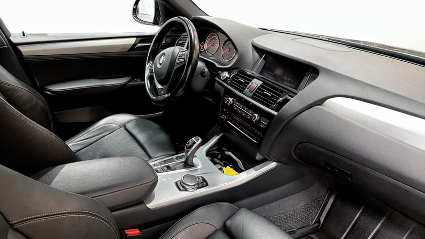 Bild 3 av BMW X4 xDrive30d xDrive 30d M Sport Drag Backkamera Hi-Fi