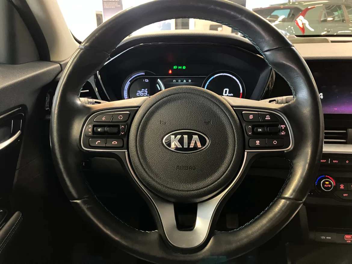 picture of a car