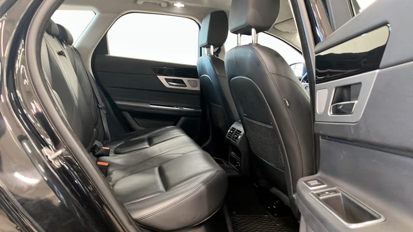 Bild 5 av Jaguar XF 20d Sportbrake Automatisk, 180hk, |NAVI|BACKK|CARPLAY|