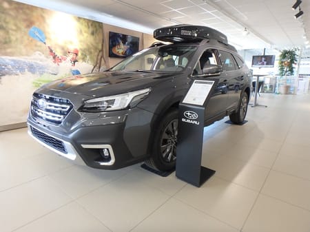 Subaru Outback 2.5 4WD XFuel Limited V-hjul Krok ingår
