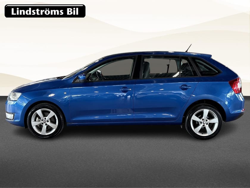 Bild 4 av Škoda Rapid Spaceback 1.6 TDI Plus Sommar/Vinterhjul