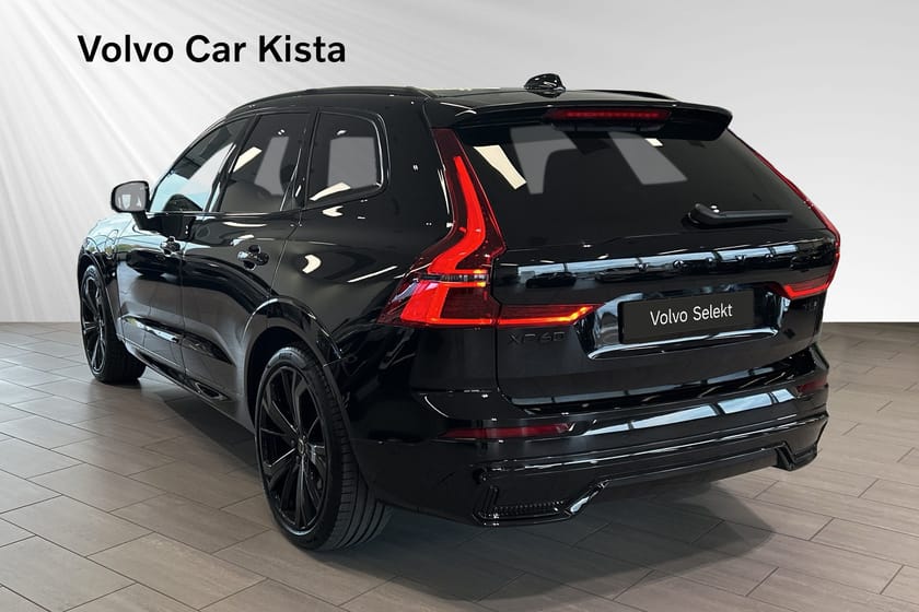 Bild 4 av Volvo XC60 T8 Ultra Black Edition Pano 360Kam Massage B/W