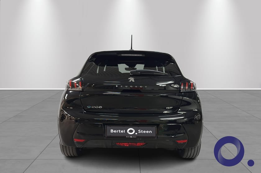 Bilde 4 av Peugeot e-208 GT 136 hk | ADAPTIV CRUISE, CARPLAY, KAMERA, NAVI++