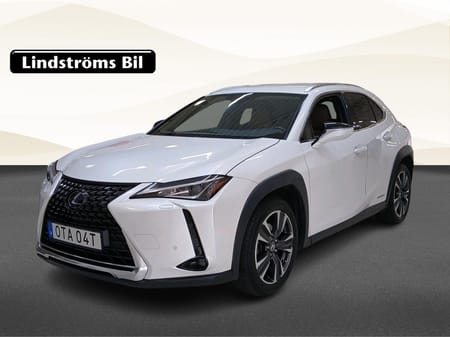 Lexus UX 250h E-Four UX250H PREMIUM VINTERHJUL DRAGKROK