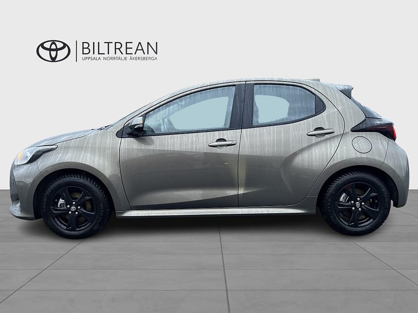 Bild 3 av Toyota Yaris Hybrid 115 1,5 Active Komfortpaket V-hjul ingår
