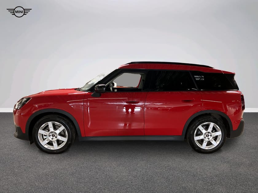 Bild 2 av MINI Countryman SE ALL4 Classic Trim, Paket M Plus