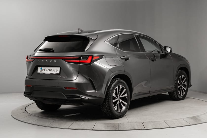 Bilde 4 av Lexus NX 450h+ Executive Tech